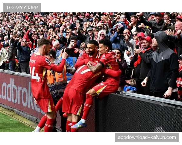 英超第30轮焦点战前瞻：曼城坐镇伊蒂哈德迎战利物浦，争冠天王山一触即发